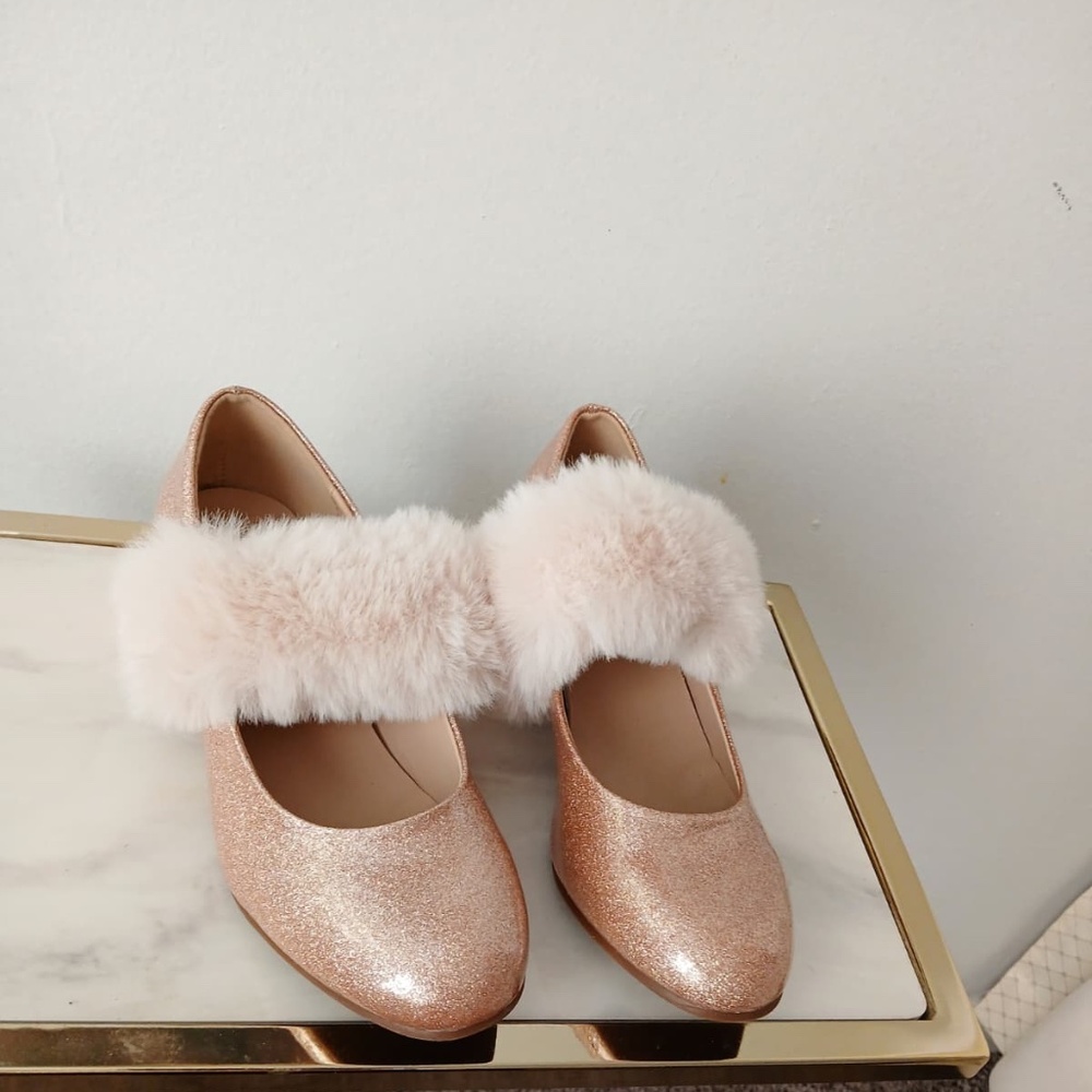 Rose Gold Glitter Fur Pom Pom Heeled Sparkly Rhinestone Accent Pumps Shoe Size 5